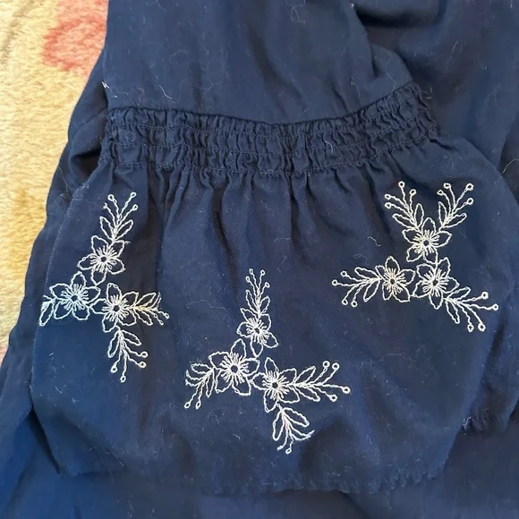 J. Jill Navy Blue Peasant Embroidered Bell Sleeve top - petite large - navy/tan - Picture 6 of 6